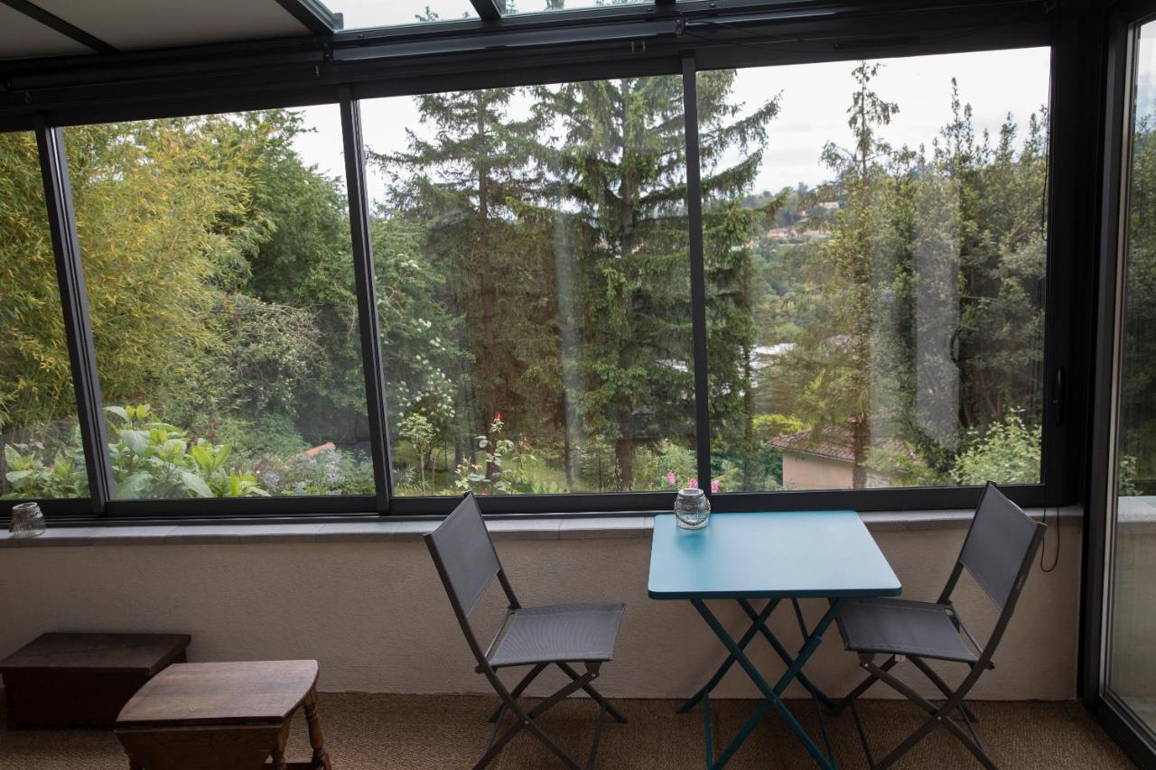 Agreable Logement Independant Avec Veranda Vienne  Exteriér fotografie